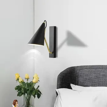 Nový minimalistický moderné LED nástenné svietidlo Nordic tvorivé spálňa posteli čiernej a bielej železa nástenné svietidlo office bar stolná lampa