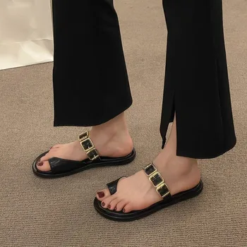 2023 Letné Topánky Fashion Reťazca Otvorené Prst Pošmyknúť Na Ženy Papuče Bežné Vonkajšie Dámy Soft Bytov Sandále