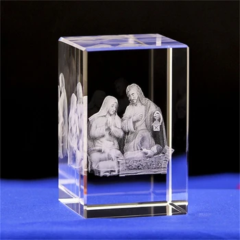 Svätej Rodiny Figúrka Miniatúr, 3D Laserové Crystal Ježišovi Kristovi Božie Milosrdenstvo Narodenia Katolíckej Rodine Vianočný Stôl Dekorácie