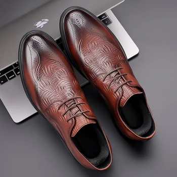 Pánske Originálne Kožené Business topánky Móda Páni Ležérne topánky na jar low-cut vyrezávané kožené British brogues Vonkajšie Byty